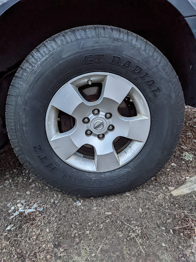 Tire Shop «Mavis Discount Tire», reviews and photos, 301 E Millstream Rd, Cream Ridge, NJ 08514, USA