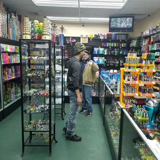 Tobacco Shop «Brockton smoke shop», reviews and photos, 793 Crescent St #1, Brockton, MA 02302, USA