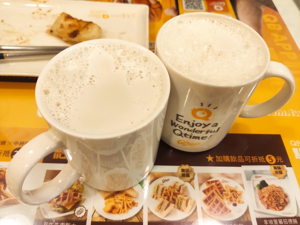 Q Burger(育達店) 的照片