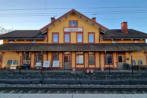 Knivsta station image