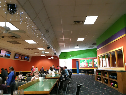 Bowling Alley «East Greenbush Bowling Center», reviews and photos, 570 Columbia Turnpike, East Greenbush, NY 12061, USA