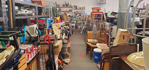 Thrift Store «Boyer Brothers Second Hand», reviews and photos, 1123 S Prairie Ave, Pueblo, CO 81005, USA
