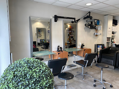 CRÉA'TIFS COIFFURE à Montbonnot-Saint-Martin