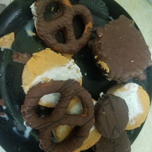 Gift Shop «Edible Arrangements», reviews and photos, 12844 S Ashland Ave, Calumet Park, IL 60827, USA