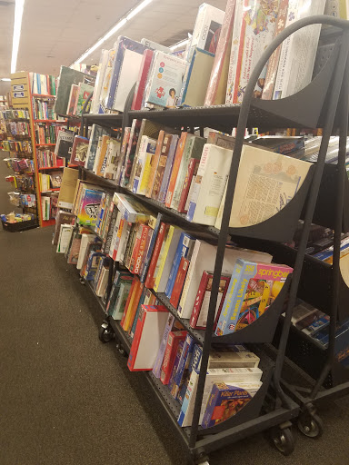 Used Book Store «Bookmans Ina Entertainment Exchange», reviews and photos, 3733 W Ina Rd, Tucson, AZ 85741, USA