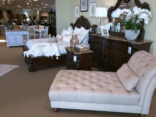 Furniture Store «Havertys Furniture», reviews and photos, 6140 Capital Blvd, Raleigh, NC 27616, USA