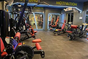 Universal Fit Zone image