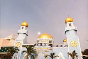 Masjid Nurul Islamiya Mosque | مسجد image