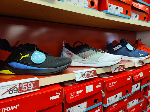 Shoe Store «Famous Footwear», reviews and photos, 1264 Commerce Ave, Atwater, CA 95301, USA