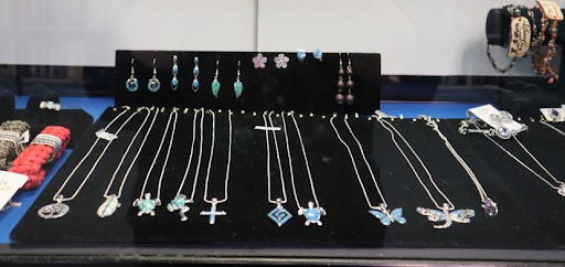 Furniture Store «J & K Resale», reviews and photos, 9572 TN-46, Bon Aqua, TN 37025, USA