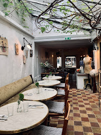 Photos du propriétaire du Restaurant Chez mademoiselle elliott à Cormeilles - n°2