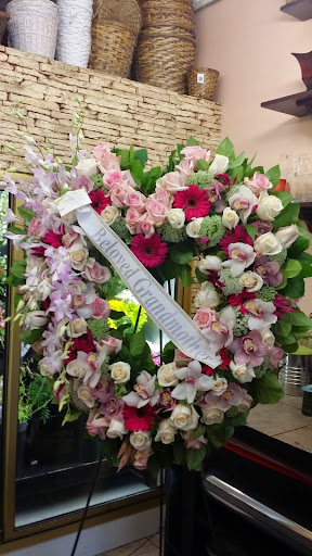 Florist «Tarrytown Floral Designs», reviews and photos, 7 S Broadway, Tarrytown, NY 10591, USA