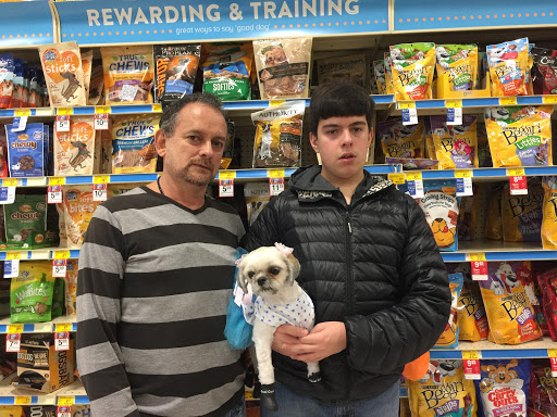 Shopping Mall «Argyle Square Shopping Center», reviews and photos, 8315 SW Jack Burns Blvd, Wilsonville, OR 97070, USA