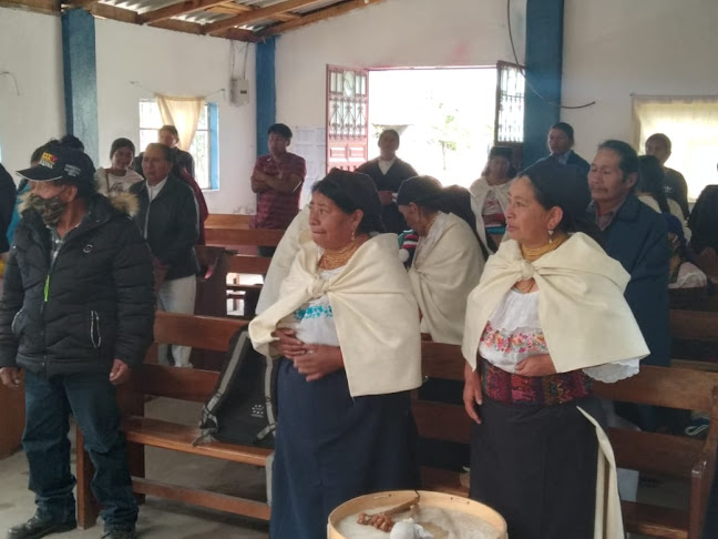 Opiniones de Iglesia Evangelica "El Amor de Jehova" en Otavalo - Iglesia