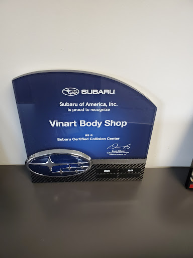 Auto Body Shop «Vinart Collision Center», reviews and photos, 3115 Berger St, Allentown, PA 18103, USA