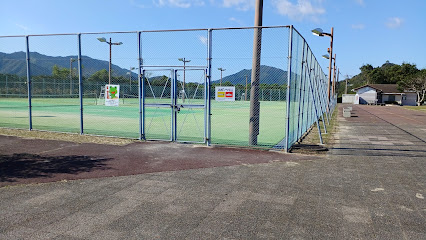 平田テニスコート