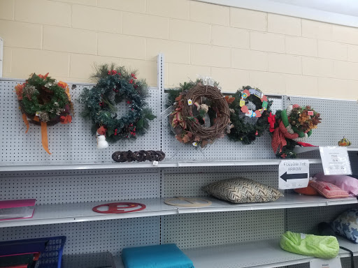 Thrift Store «Retails Thrift Shop», reviews and photos, 2821 Spring Forest Rd, Raleigh, NC 27616, USA