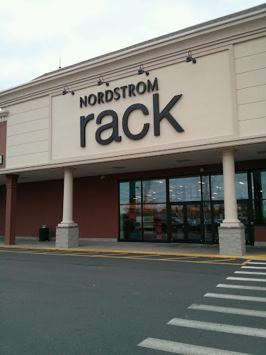 Department Store «Nordstrom Rack West Farm Shopping Center», reviews and photos, 1600 SE Rd, Farmington, CT 06032, USA