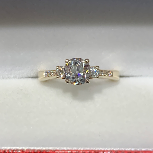 Jewelry Store «KB Jewelers», reviews and photos, 68 Great Rd, Bedford, MA 01730, USA