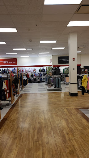 Department Store «T.J. Maxx and HomeGoods», reviews and photos, 3205 Woodward Crossing Blvd, Buford, GA 30519, USA