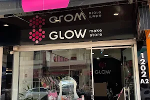 Glow Make Store image