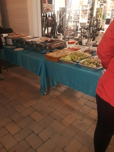 Shopping Mall «The Promenade at Howard Hughes Center», reviews and photos, 6081 Center Dr, Los Angeles, CA 90045, USA