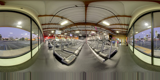 Health Club «Crunch - Riverside», reviews and photos, 10125 Hole Ave, Riverside, CA 92503, USA