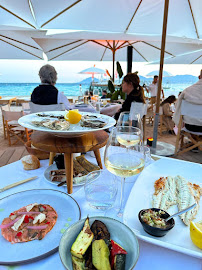 Plats et boissons du Restaurant Miramar Plage à Cannes - n°3