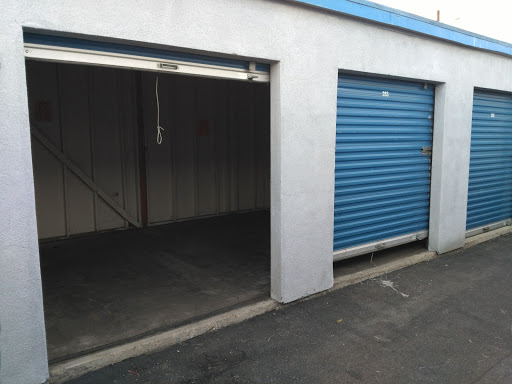 Self-Storage Facility «A-American Self Storage», reviews and photos, 13443 Rosecrans Ave, Santa Fe Springs, CA 90670, USA