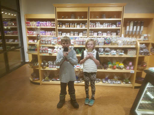 Shopping Mall «Oakway Center», reviews and photos, 2350 Oakmont Way #204, Eugene, OR 97401, USA