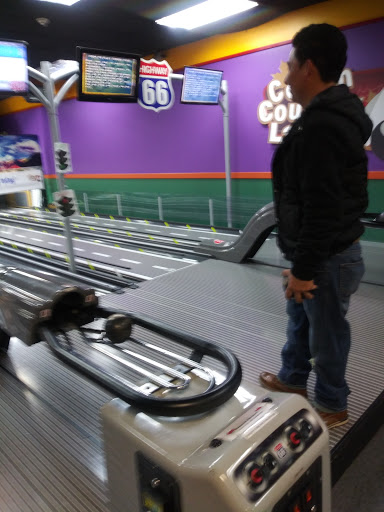 Bowling Alley «Coram Country Lanes», reviews and photos, 615 Middle Country Rd, Coram, NY 11727, USA