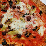 Photo n°1 de l'avis de Emmanouil.a fait le 14/07/2019 à 18:33 sur le  Tutta Nata Storia à Milan