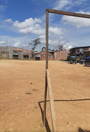 CAMPO DE FUTBOL VERSALLES