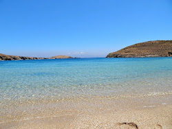 Foto von Kastri beach mit geräumige bucht