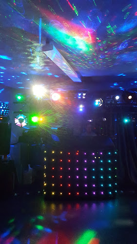 Reviews of Midnight Sounds Mobile Disco in Hereford - Night club