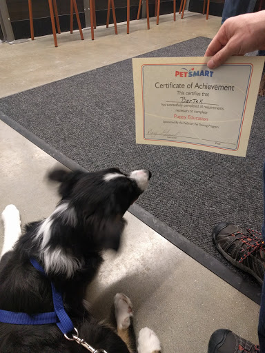 Pet Supply Store «PetSmart», reviews and photos, 23271 Eureka Rd, Taylor, MI 48180, USA