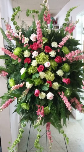 Florist «McBride Florist», reviews and photos, 805 6th Ave SE, Decatur, AL 35601, USA