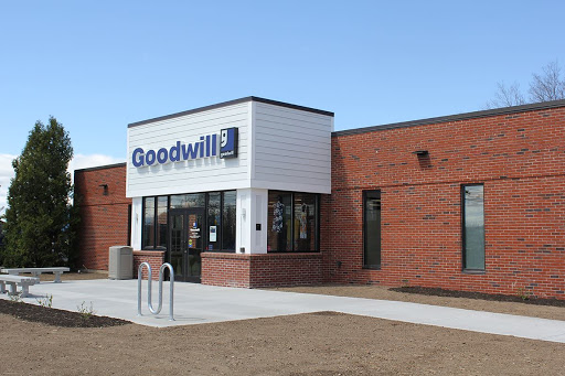 Westbrook Goodwill Store, 200 Larrabee Rd, Westbrook, ME 04092, USA, 