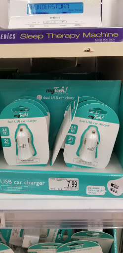 Shopping Mall «Ridgeway Shopping Center», reviews and photos, 2233 Summer St, Stamford, CT 06905, USA