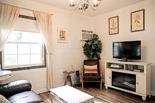 Sierra Mountain Inn image