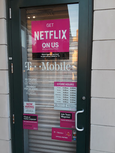 Cell Phone Store «T-Mobile», reviews and photos, 462 Washington St, Brighton, MA 02135, USA