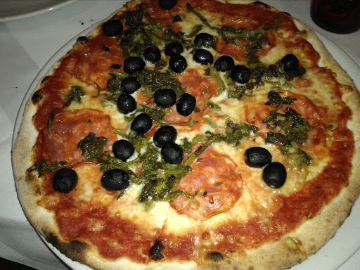 Black Pizzeria American Bar in Savignano sul Panaro, Provincia di Modena