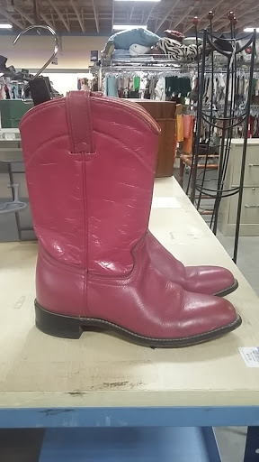 Thrift Store «Helena Goodwill Store», reviews and photos
