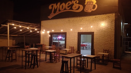 Moe's Music Bar