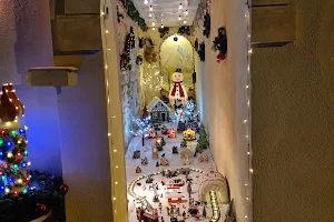 Maison Du Père Noël image