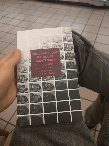 Book Store «Barnes & Noble Booksellers West Side», reviews and photos, 3701 Ellison Dr NW, Albuquerque, NM 87114, USA