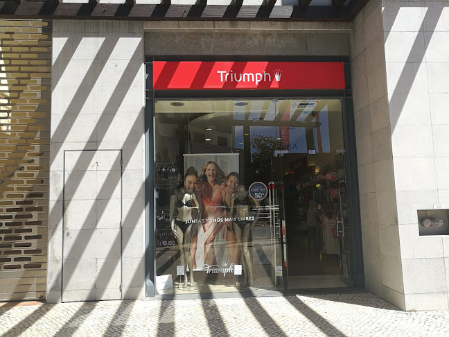 Avaliações doTriumph em Funchal - Loja de roupa