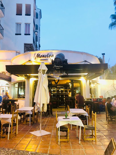 Vinoteca Moncloa - Av. Gamonal, 14, 29630 Benalmádena, Málaga, Spain