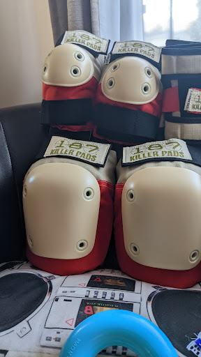 Skateboard Shop «Stix Ride Shop Monrovia (Skateboard Shop)», reviews and photos, 421 S Myrtle Ave, Monrovia, CA 91016, USA