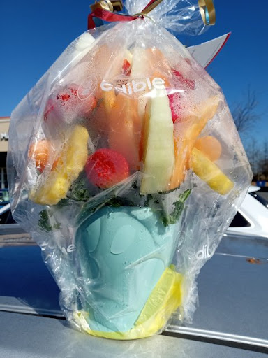 Gift Shop «Edible Arrangements», reviews and photos, 1923 Carl D. Silver Parkway, Fredericksburg, VA 22401, USA